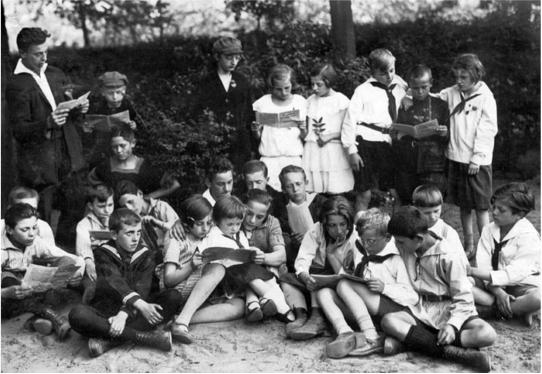 Gelobtes Land: Meine Jahre in Stalins Sowjetunion